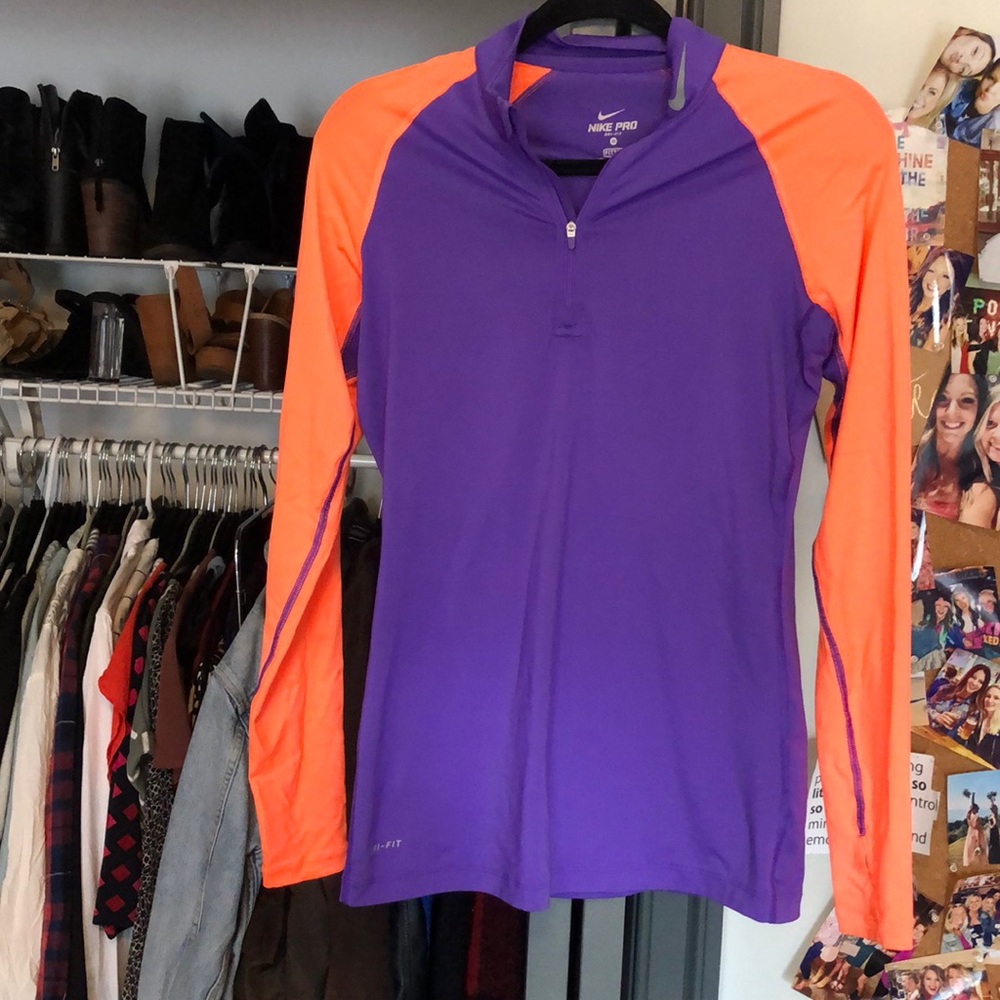 MOVING SALE! Nike 1/4 zip lightweight pullover